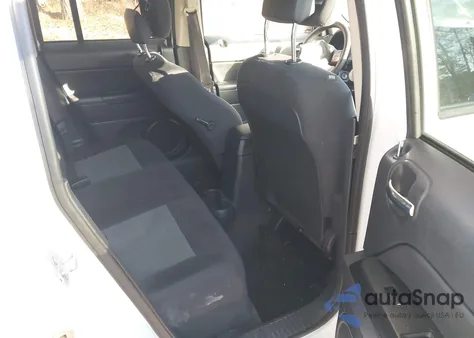 2016 Jeep Patriot Sport from USA, damaged, VIN 1C4NJRBB1GD772015